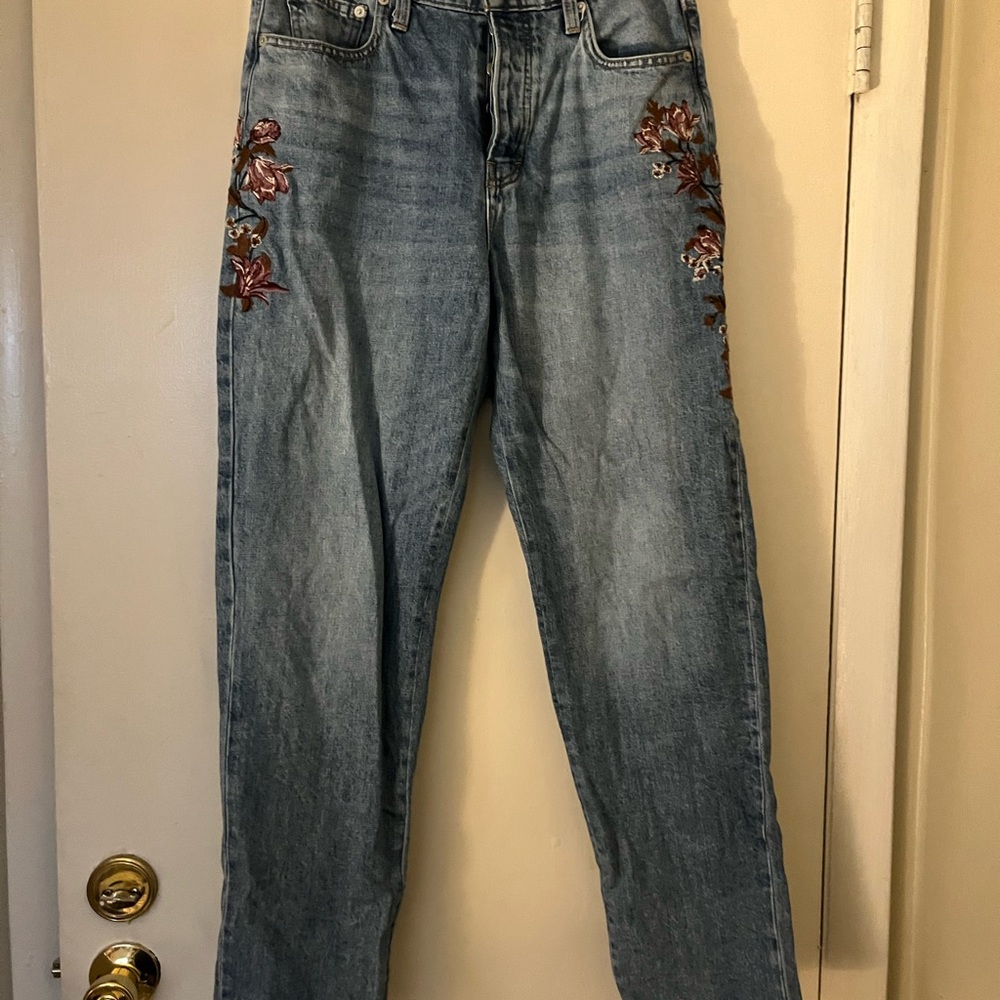 Women’s Blue Jeans with Floral Embroidery